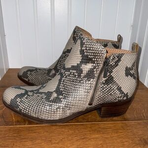 Lucky Brand Basel Snakeskin Print Heeled Ankle Boots Size 8